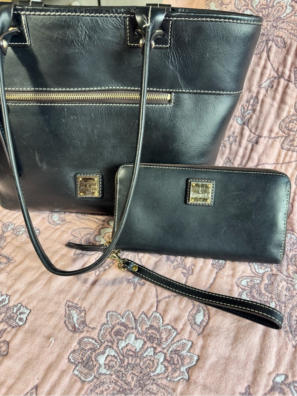 Dooney & Bourke Quincey Zip Tote and Wallet Set with Gold Hardware